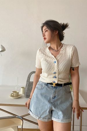 Cute Plus Size Knitted Cardigan - Fresh Design Button Short Sleeve Top for Slimming Style