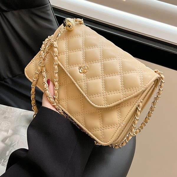 Diamond-Patterned Shoulder Bag for Women - Sweet Fashionable Underarm Crossbody Chain Bag, Elegant Style for Any Occasion