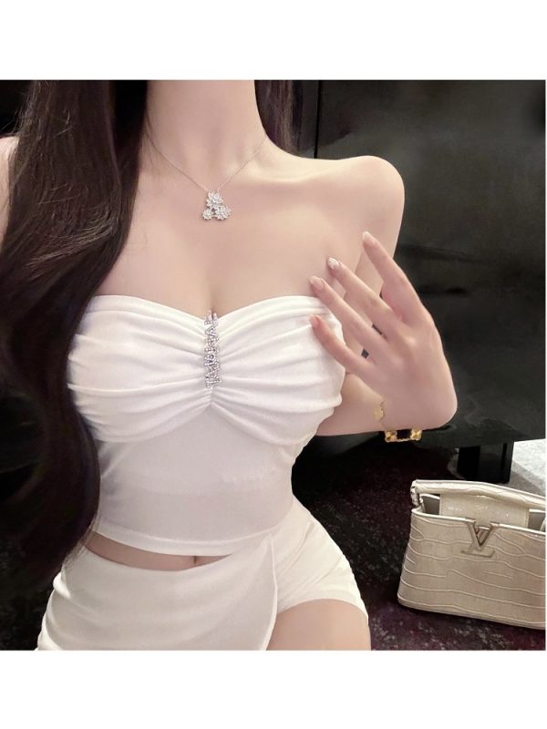 Diamond Strapless Top with Built-In Padding - Fitted Shirt for Stylish Elegance - Perfect for Y2K and Night Out Looks