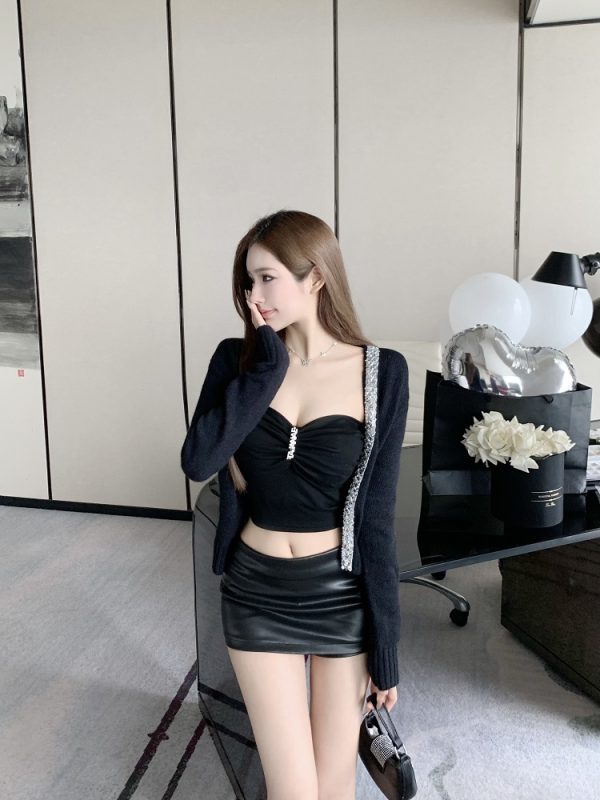 Diamond Strapless Top with Built-In Padding - Fitted Shirt for Stylish Elegance - Perfect for Y2K and Night Out Looks
