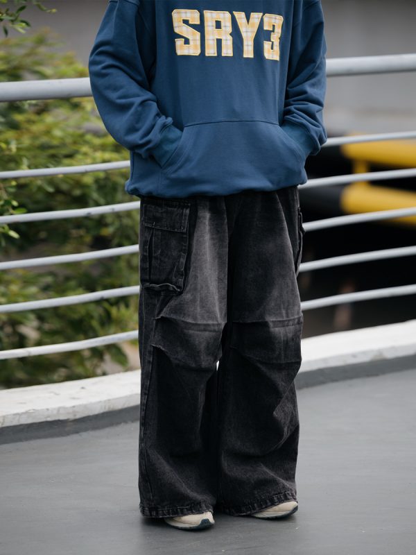 Distressed Straight Leg Retro Workwear Jeans for Men - Versatile Loose Fit Long Pants for Casual 90s Style