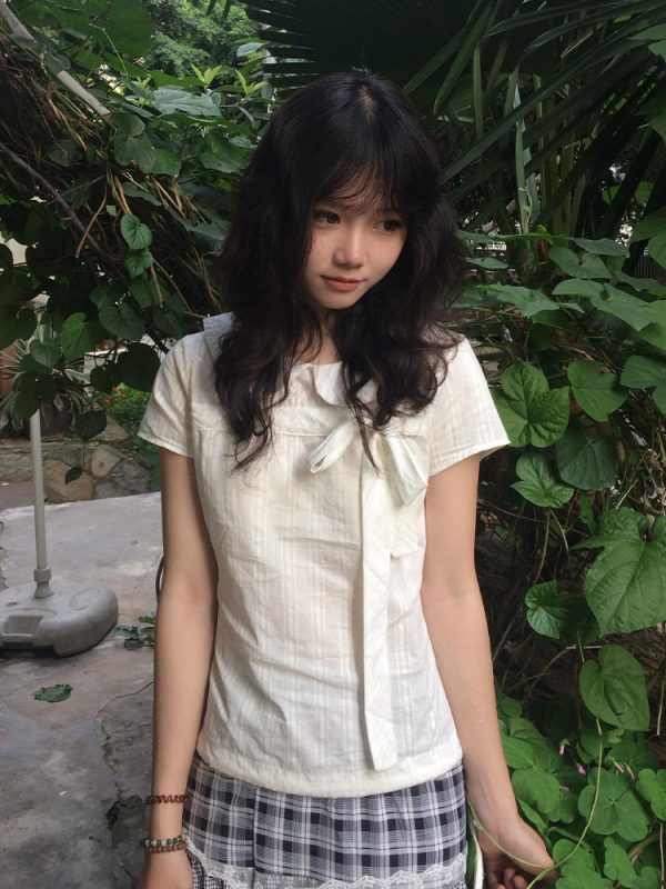 Doll Collar Short-Sleeve Shirt for Women, Miu-Style Bow Tie Waist-Cinching Slim-Fit Top, Summer Fashion Essential