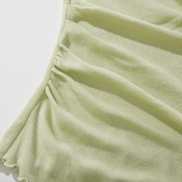 Dopamine Green Loose Short-Sleeve T-Shirt, Summer Knit Top for May Day Outings, Casual Style, Perfect for Photoshoots and Everyday Wear