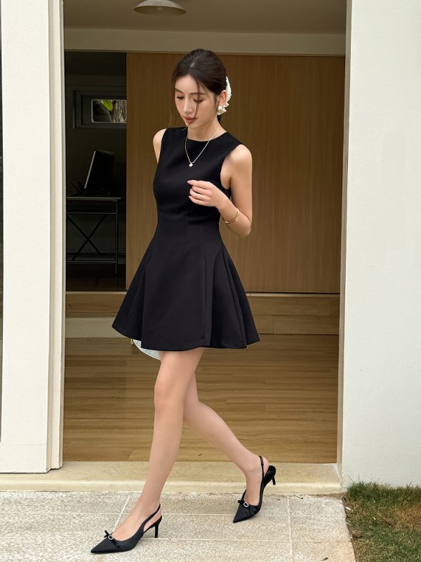Elegant Black Sleeveless Dress - Light Fabric Hepburn Style Little Black Dress for Summer with Short Waist Skirt