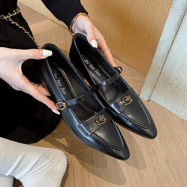 Elegant Chinese-Style Vintage Mid-Heel Shoes for Women - Handmade Genuine Leather Deer and Nara Commuting Footwear
