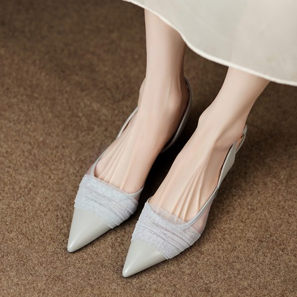 Elegant Genuine Leather Slim Pointed Low-Heeled Flat Sandals - Italian Style Footwear for Chic Summer Looks