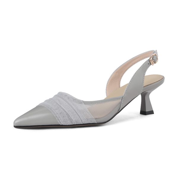 Elegant Genuine Leather Slim Pointed Low-Heeled Flat Sandals - Italian Style Footwear for Chic Summer Looks