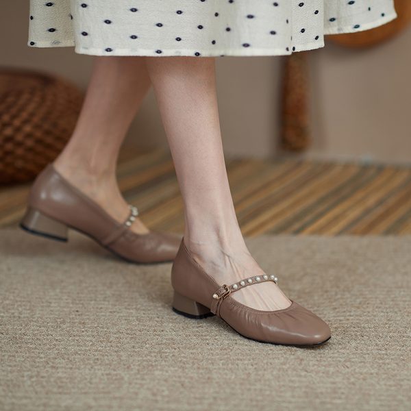 Elegant Pearl Mary Jane Shoes for Women - Retro Artistic Genuine Leather Grandma Style Footwear