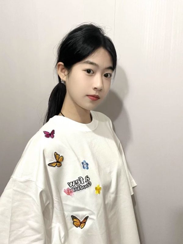 Embroidered Flying Butterfly Short Sleeve T-Shirt for Women, Summer Cotton Top, Unique Couple Outfit, Trendy Y2K Style
