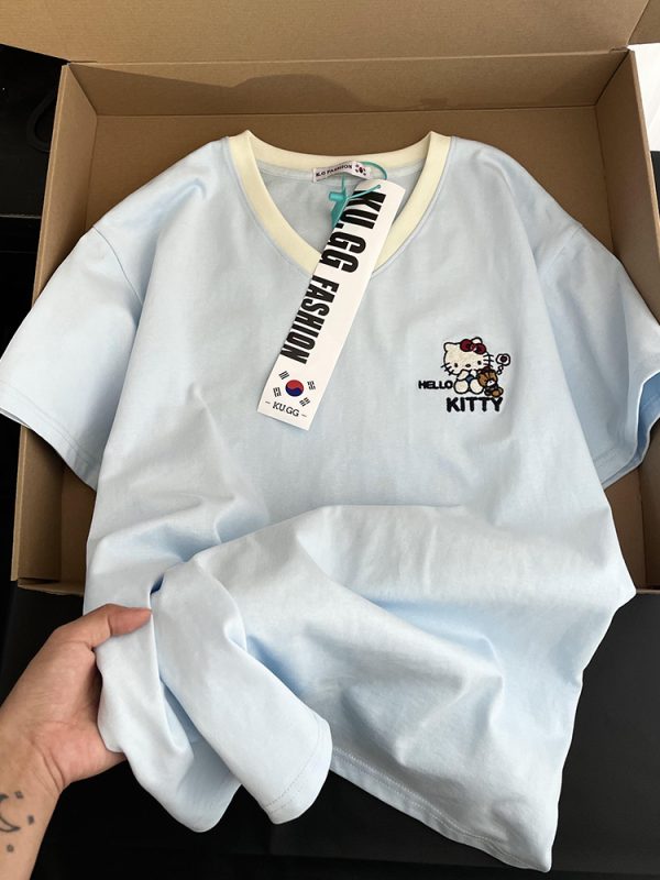 Embroidered Kitty Cat V-Neck Short Sleeve T-Shirt for Women - Unique Cartoon Design, Summer Style, Cute & Cool Girl Fashion