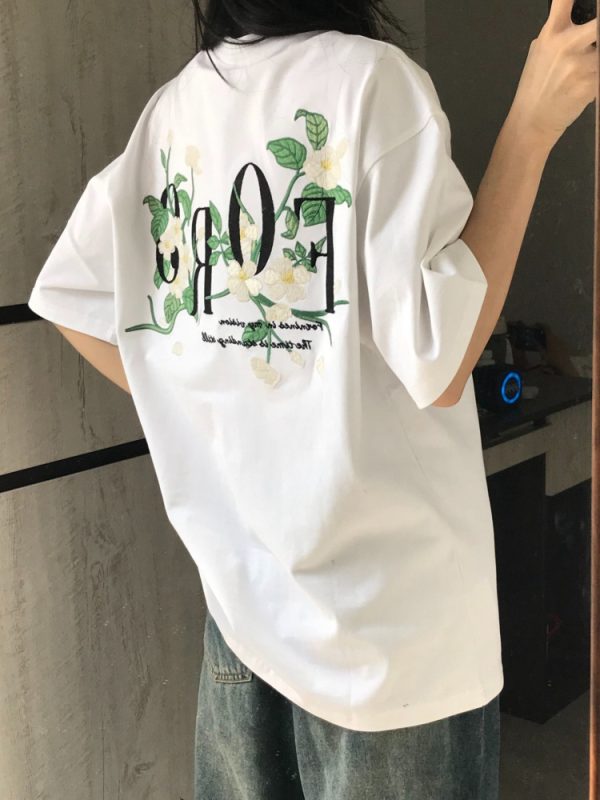 Embroidered White Magnolia Floral Short Sleeve T-Shirt for Women, Summer 2023 High-End Couples Top, Trendy Fashion Statement