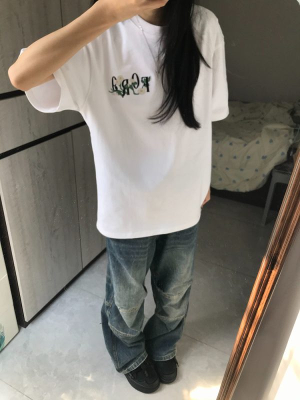 Embroidered White Magnolia Floral Short Sleeve T-Shirt for Women, Summer 2023 High-End Couples Top, Trendy Fashion Statement