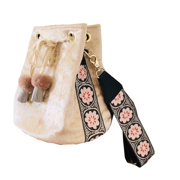 Ethnic Style Embroidered Velvet Bucket Bag for Women - Trendy Crossbody Handbag for Autumn/Winter 2024 Fashion