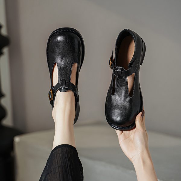 Exquisite Genuine Leather Round-Toe Flat Shoes in Washed Horse Leather - Italian Style Classic Footwear for Effortless Elegance