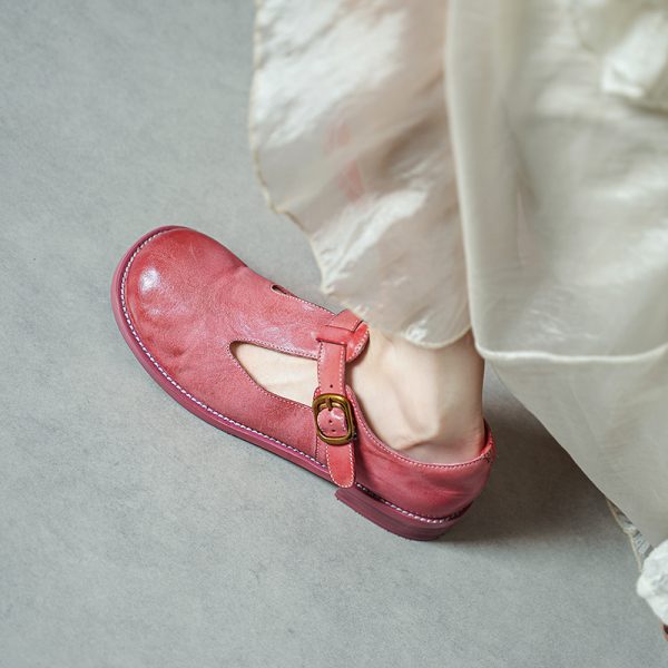 Exquisite Genuine Leather Round-Toe Flat Shoes in Washed Horse Leather - Italian Style Classic Footwear for Effortless Elegance