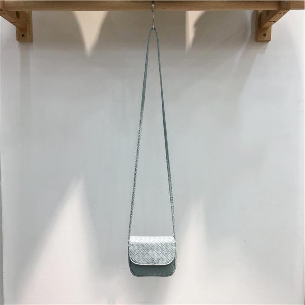 Exquisite Mini Woven Bag - Cute Fashionable Crossbody Coin Purse & Card Holder - Chic Square Design for Niche Style Lovers