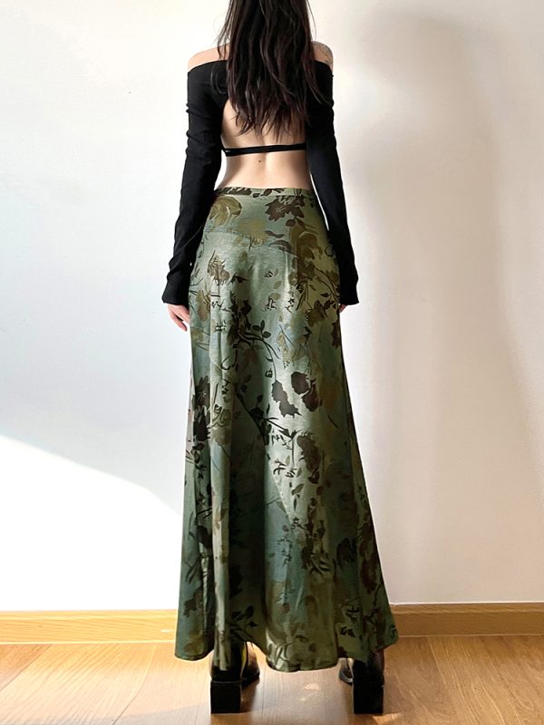 Fallen Flowers Vintage Forest Style A-Line Long Skirt for Women - Low Waist, Autumn Mood, Chinese Design