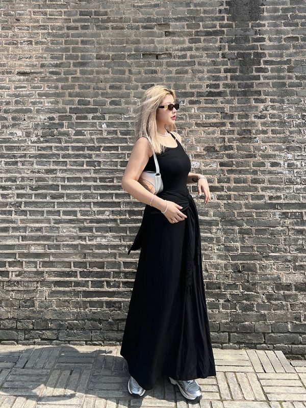 Faux Two-Piece Black Vest Dress - American Street Style Mid-Length Sleeveless Dress with Slimming Fit and Long Skirt