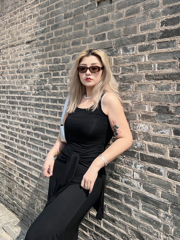 Faux Two-Piece Black Vest Dress - American Street Style Mid-Length Sleeveless Dress with Slimming Fit and Long Skirt