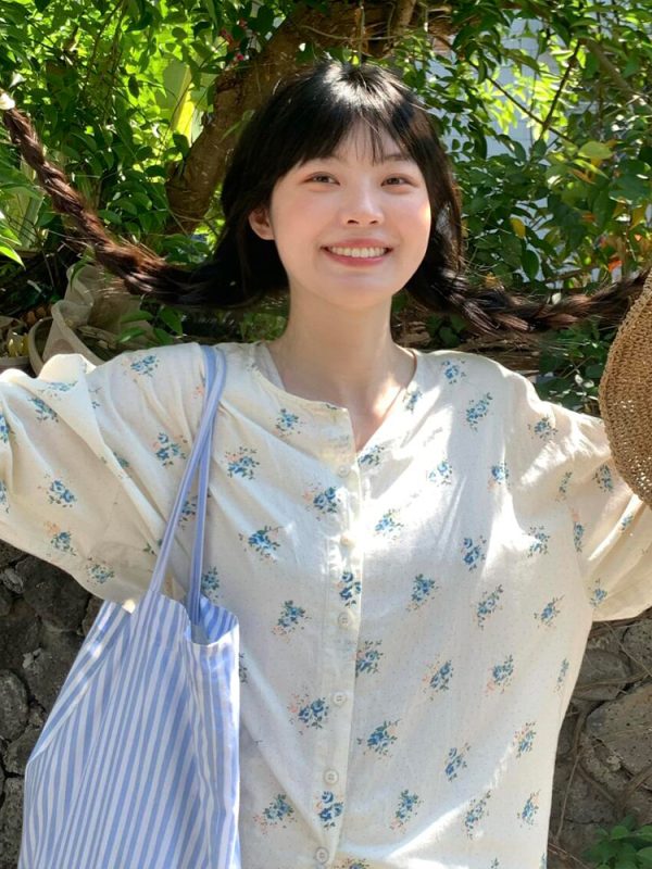 Floral Long-Sleeve Shirt for Women - Spring Sun-Protective Jacket, Casual College Style, Loose Fit Top