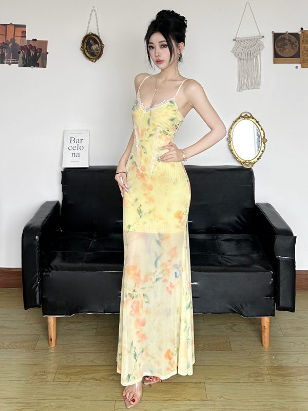 Floral Mesh Mermaid Long Dress - Women's Lace V-Neck Fishbone Waist-Defining Vacation Dress in South France Garden Style