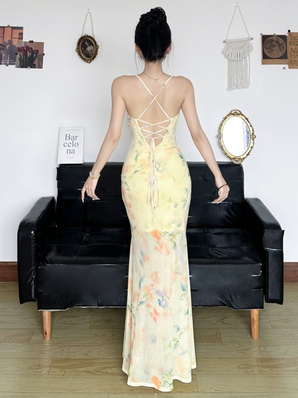 Floral Mesh Mermaid Long Dress - Women's Lace V-Neck Fishbone Waist-Defining Vacation Dress in South France Garden Style