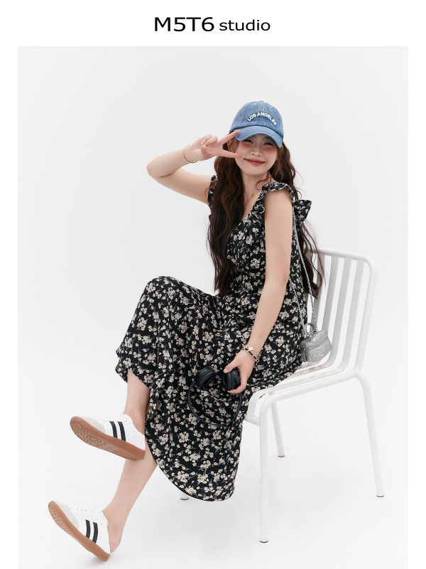 Floral Ruffled Sleeve Tea Dress - Curvy Fit, Waist-Defined, Vintage-Inspired Floral Print, Perfect for Y2K and Summer Events