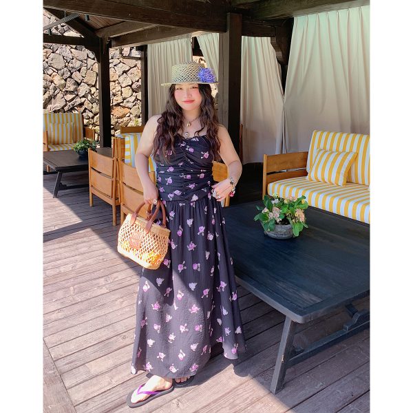 Floral Spaghetti Strap Plus Size Dress for Women â€“ Summer 2025 Slimming Design, Flattering for Curvy Figures, Trendy and Stylish