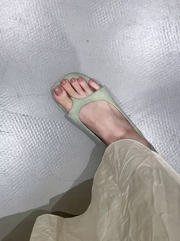 French Style Sheepskin Height-Increasing Thong Sandals for Women - Versatile Slip-On Roman Flip-Flops for Outdoor Wear