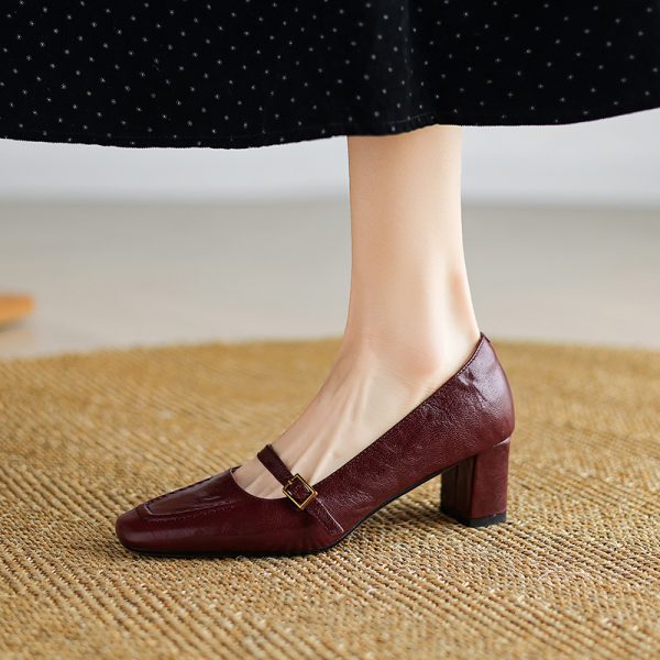 French Vintage Deer Print Genuine Leather One-Strap High-Heeled Shoes for Women - Elegant Chinese Artistic Style