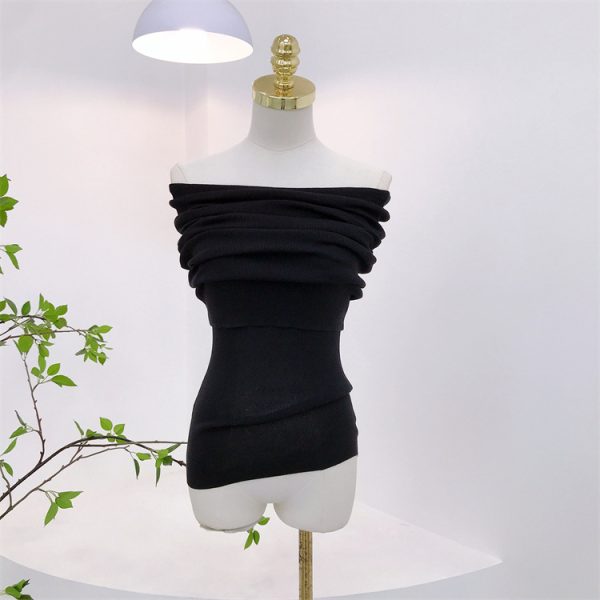 French Vintage Off-Shoulder Short Sleeve Knitted Top for Women - Light Fabric Slim-Fit Versatile Base Layer for Spring and Summer
