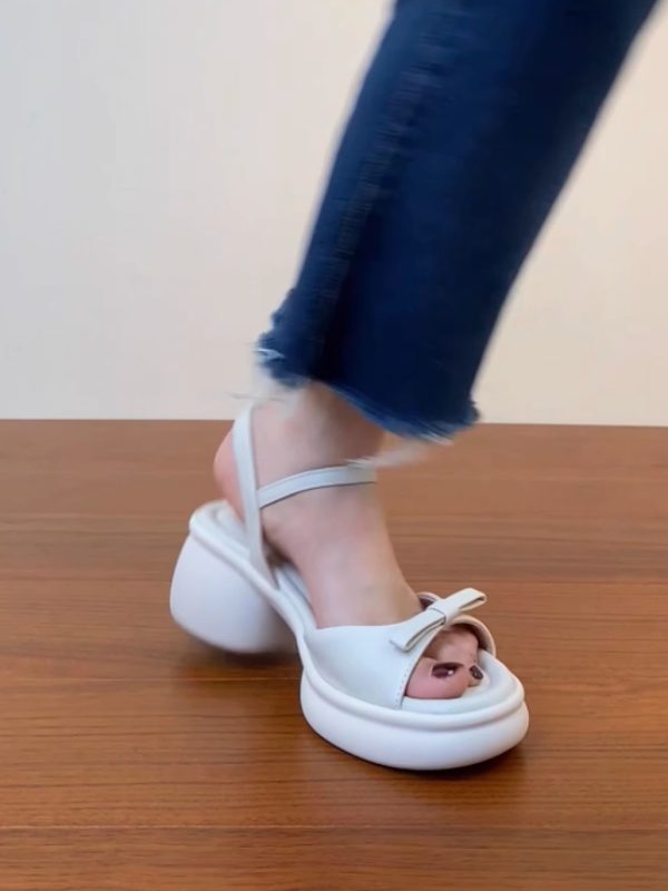 Genuine Leather Chunky Heel Open-Toe Sandals for Women, Thick Sole Roman Style Summer 2025, Sizes 41-43, Trendy Footwear