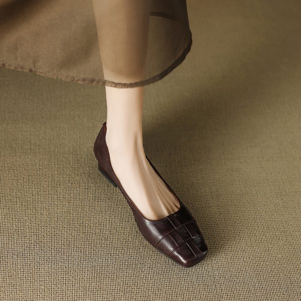 Genuine Leather Square Toe Woven Chunky Heel Shoes for Women - Versatile Commuting Style, Perfect for Work and Casual Wear