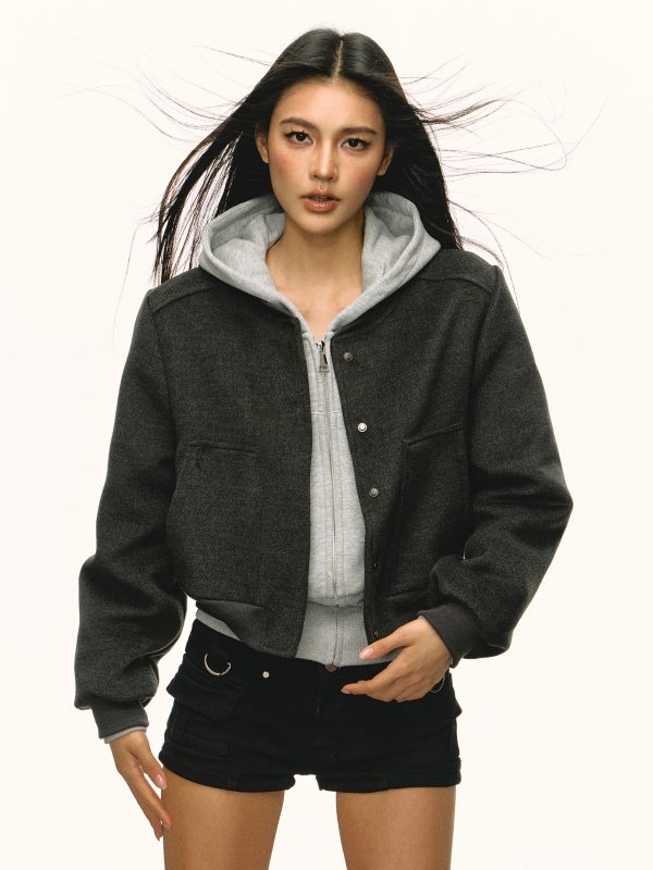 Gray Hooded Zip-Up Sweatshirt for Women - Waist-Cinched Short Sports Jacket, 2025 Spring Fashion, Versatile Casual Wear