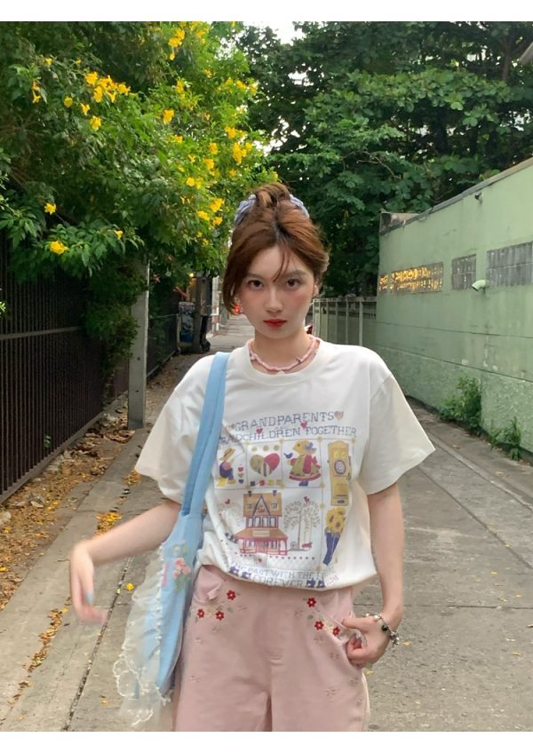 Green Short Sleeve Vintage T-Shirt for Women with Japanese Retro Girl Print, Loose Fit Pure Cotton Summer Top