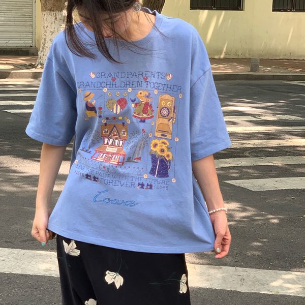 Green Short Sleeve Vintage T-Shirt for Women with Japanese Retro Girl Print, Loose Fit Pure Cotton Summer Top