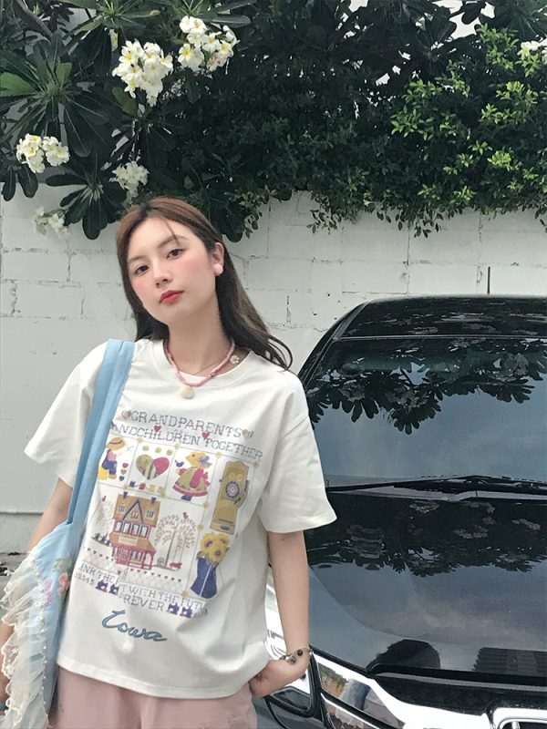 Green Short Sleeve Vintage T-Shirt for Women with Japanese Retro Girl Print, Loose Fit Pure Cotton Summer Top