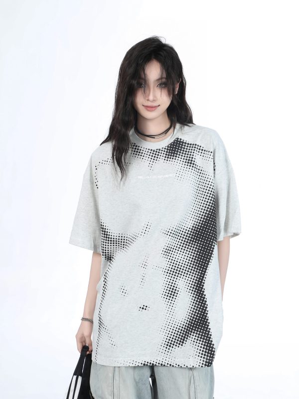 Heavy-Duty American-Style Gray Short Sleeve T-Shirt for Women - Sit and Eat Until the Mountains Are Empty - Casual Loose Fit