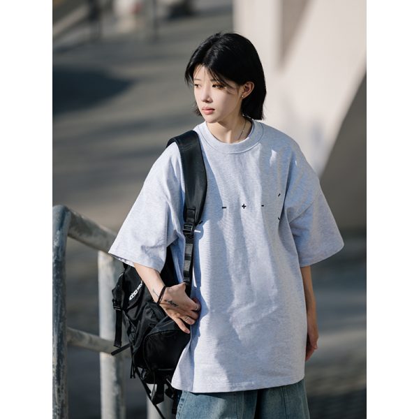 Heavy-Duty Embroidered Short Sleeve T-Shirt for Men - Simple Versatile Japanese Style Top for Spring and Summer Fashion