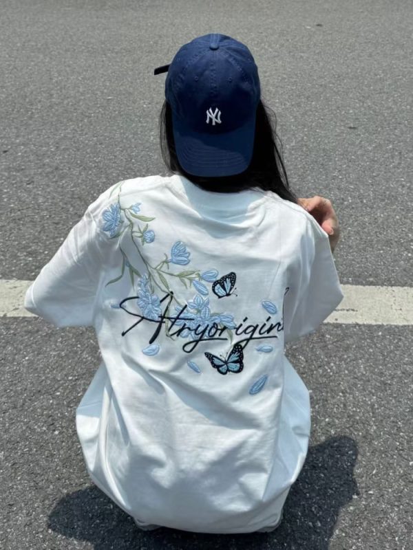 High-End Embroidered Orchid Butterfly Short-Sleeve T-Shirt for Women - Summer American Style Unique Couple Top