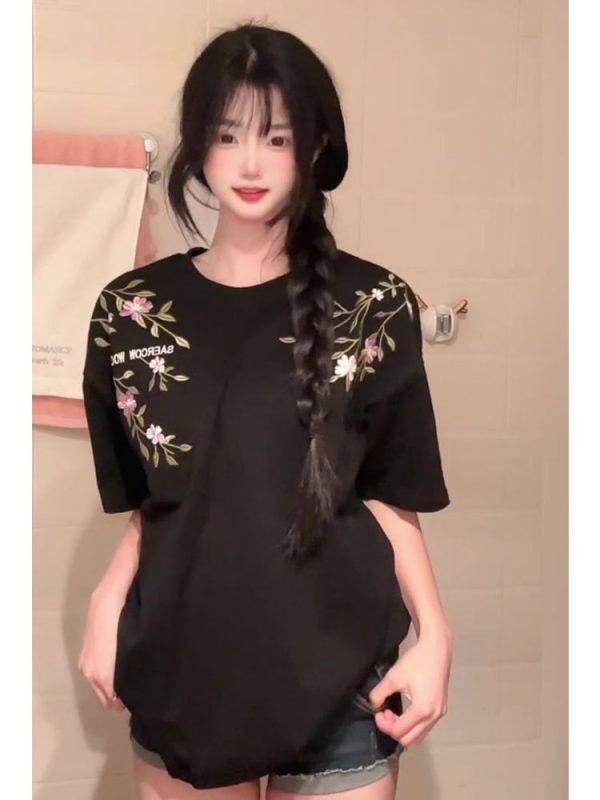 High-End Floral Embroidery Short Sleeve T-Shirt for Women - Chinese Style Black Top, Summer 90s Couple Outfit