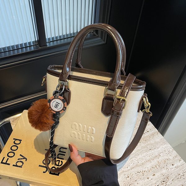 High-End Letter Design Water Bucket Tote Bag for Women - Niche Shoulder Crossbody Bag, 2025 Vegetable Basket Style