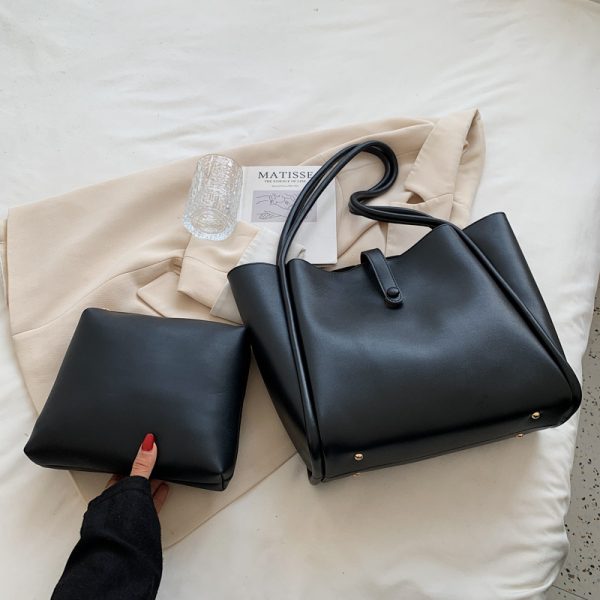High-End Minimalist Tote Bag for Women - Large Capacity Commuter Handbag with Niche Design