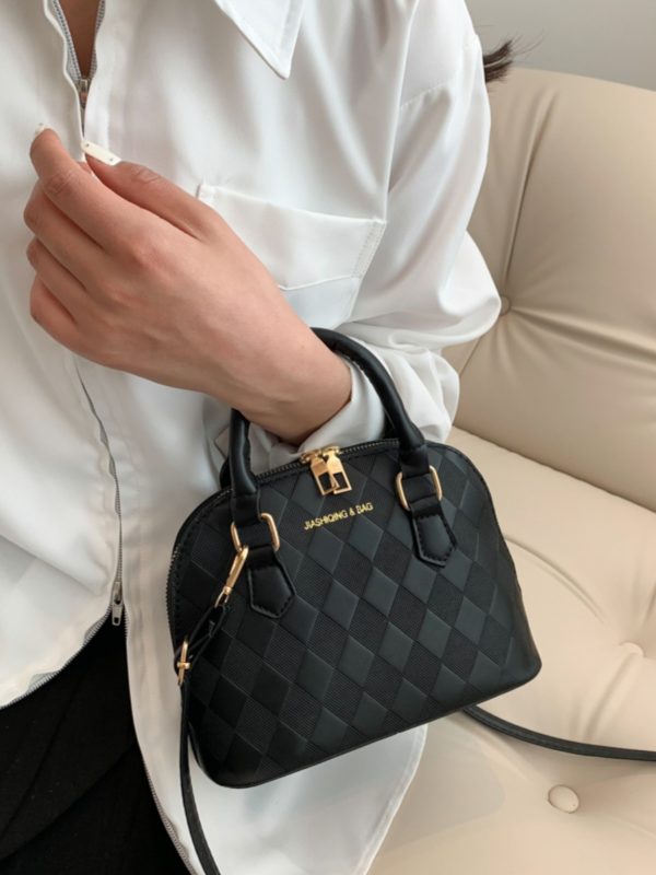 High-End Women's Textured Crossbody Bag - Versatile Retro Commuting Handbag in Niche Shell Design, Trendy 2025 Style