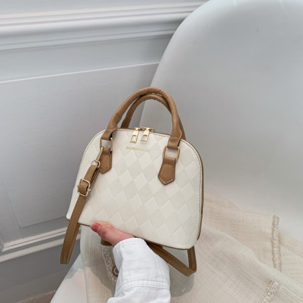 High-End Women's Textured Crossbody Bag - Versatile Retro Commuting Handbag in Niche Shell Design, Trendy 2025 Style
