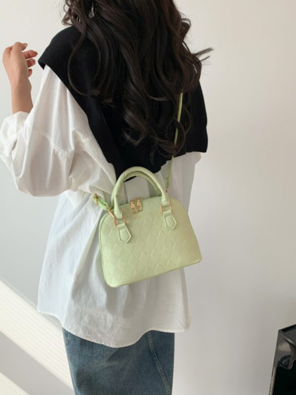 High-End Women's Textured Crossbody Bag - Versatile Retro Commuting Handbag in Niche Shell Design, Trendy 2025 Style