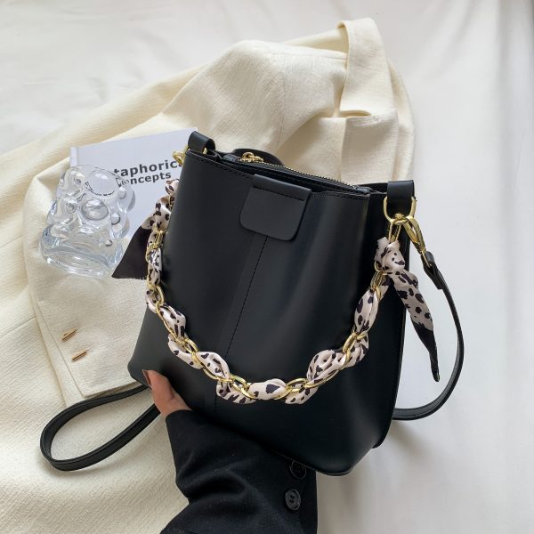 High-Quality Soft Leather Women's Shoulder Bag - Small Fragrant Wind Design, Chain Tote & Crossbody Style, Perfect for Everyday Use