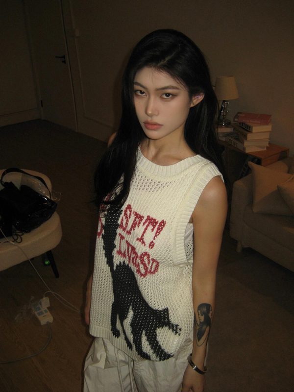 High Street Hollow-Out Vest for Women - Summer Cat Jacquard Knitted Top, Loose Hip-Hop Style, American 90s Fashion