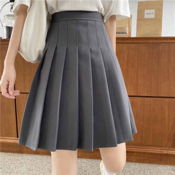 High-Waisted A-Line Pleated Skirt for Women, Plus Size Mid-Length Curvy Style, Autumn & Summer Essential