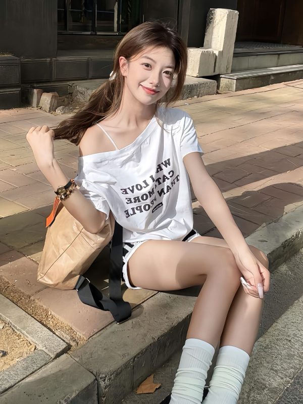 High-Waisted Black Patchwork Lace Trim Shorts for Women - Summer Retro Sexy Slim-Fit Sports Hot Pants